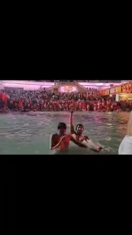 #कुम्भ 2021 उत्तराखण्ड सरकार एवं प्रशासन द्वारा महा कुम्भ मेले की व्यवस्था चाक चौबंद करी गई है दोनों प्रसंसा के पात्र ह
