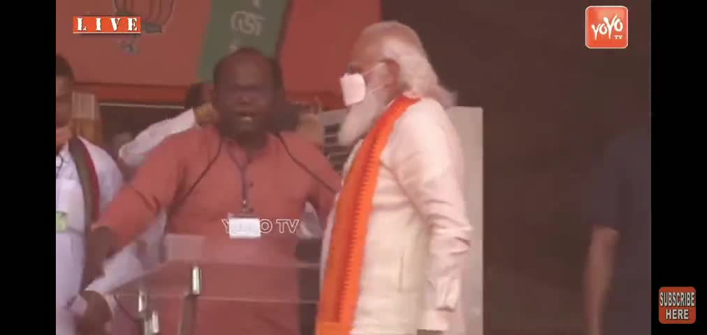 भारत मे केरोना हुआ बेकाबू! सरकार निश्चित होकर चुनाबी जंग जितने में लगें है। एक दिन के आंकड़ा 2 लाख पहुंचा। #भारत_सरकार