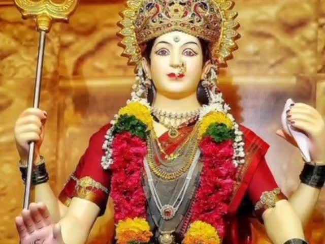 दुर्ग: मंगलवार से प्रारंभ हुए चैत्र नवरात्रि में चिखली के शीतला मंदिर में ग्राम-वासियों द्वारा प्रज्वलित की गई 43#ज्योति कलश !!