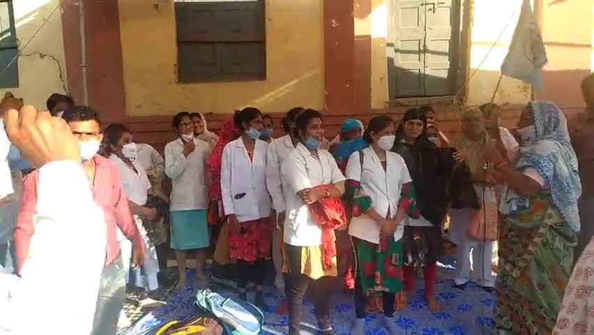 देश मे #कोरोना_का_दूसरा_दौर जारी। पिछले साल के #कोरोना_योद्धा अब किस हाल में हैं?
#CoronaWarrior