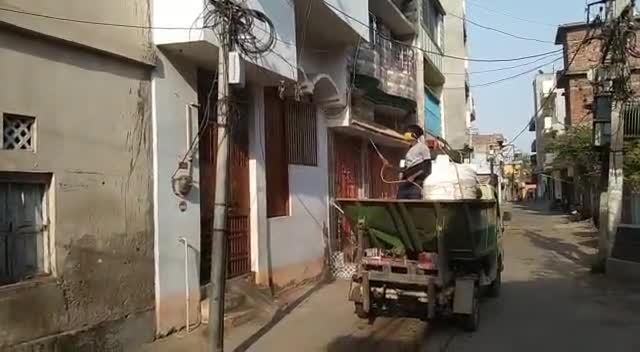 Mera Ghar sanitize Hote Hue 🧹🙏🌊
#sanitize#corona_vaccine #covid19_update #covaxin #biharcabinet #gayacity