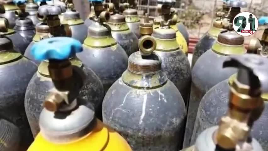 #SUV बेचकर लोगो को ऑक्सीजन उपलब्ध करवा रहा है मुंबई का ये ऑक्सीजन मेन।