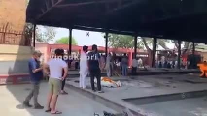 #सौगंध तुम्हें इस मिट्टी की....!
तुम कब अपना फर्ज निभाओगे