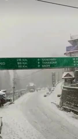 शिमला-- अप्रैल माह में बर्फबारी
#shimla #snowfall #summer #bjp #corona #virus #mask #cold #snow