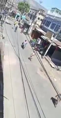 आज अलवर जिले मे जिला कलक्टर और SP मेडम के निर्देशन मे निकाला फ्लैग मार्च | नई कोरोना गाईडलाइन जारी #narukaneeraj1