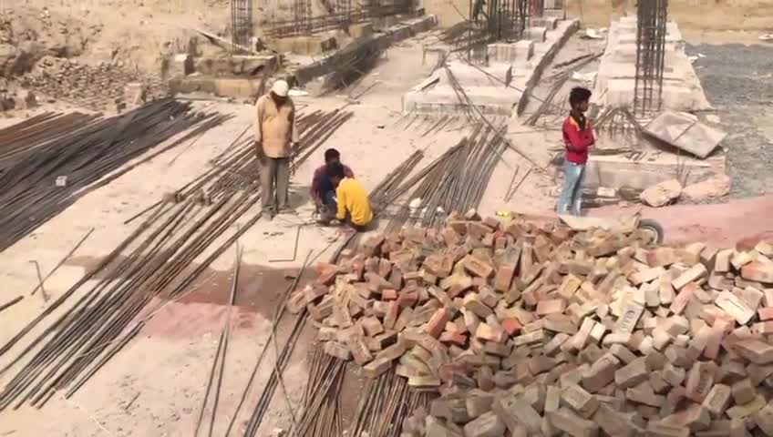 छतरगढ़:- हॉस्पीटल निर्माण कार्य मे उड़ रही है कोरोना गाईड लाईन की धज्जियां! प्रशासन सो रहा गहरी नींद में 
#बाकी सब ठीक हैं