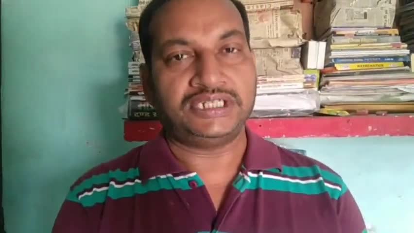 अतुल्य भारत सें📣पृथ्वी पर मानव जीवन को संकटमय किया-कोरोना की लहरें
#कोरोना_संकट
#जीवन_संकट