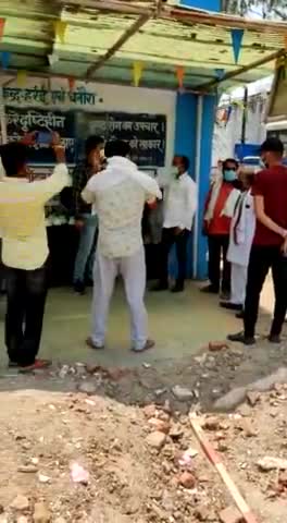 #हर्रई विधायक कलमेश शाह जी के अथक प्रयासों के बाद हर्रई स्वास्थ केंद्र को मिले 20 सिलेंडर