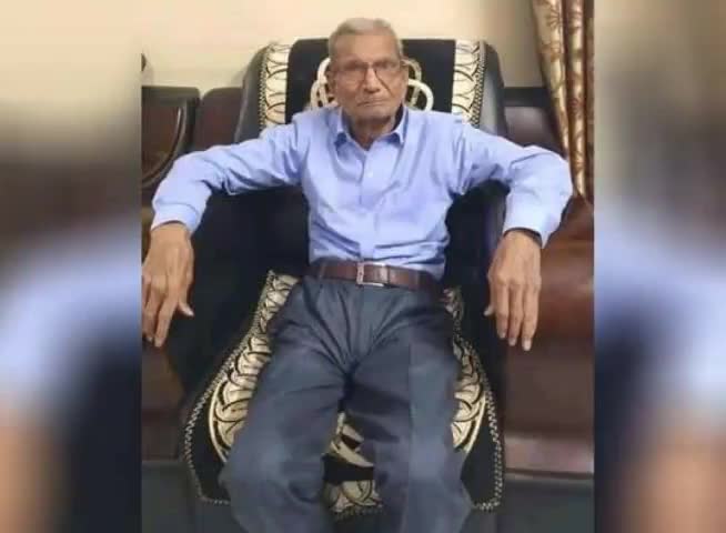 मैं 85 का हूं, जिंदगी जी चुका हूं'... कहकर RSS के नारायण ने एक युवा को दे दिया अपना बेड
#covid19 #india #narayan