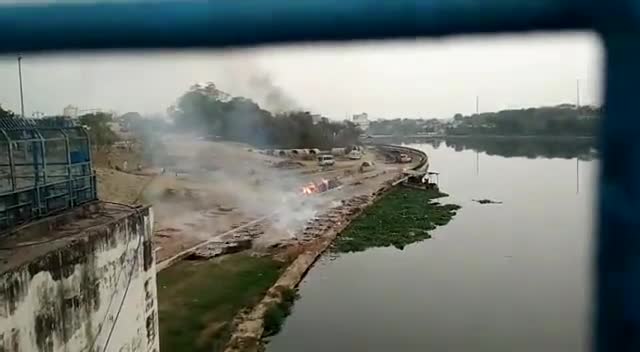 लखनऊ भैसाकुंड में लाशों को जलाने के लिए नहीं है जगह,।#कोरोना #लॉकडाउन #lucknowcity