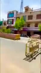 एक  यूट्यूबर को पुलिस वाले ने दी सजा फिर यूट्यूबर ने क्या किया जानने के लिए पूरा वीडियो देखें#brijeshrajbhar#corona