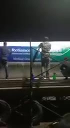 #ऑक्सीजन सऊदी अरब से आया है और नाम रिलायंस का।
#हद है नीचता की।