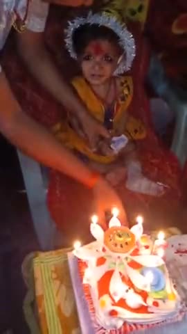 फूलो सा महकता रहे
हमेशा जीवन तुम्हारा
खुशिया चूमे कदम तुम्हरे
बहुत सारा प्यार और आशीर्वाद हमारा
#Happy_Birthday
