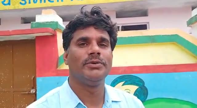अवधेश कुमार शुक्ला प्रधान सदौपुर

#भदोही #BN9_tv #प्रधान