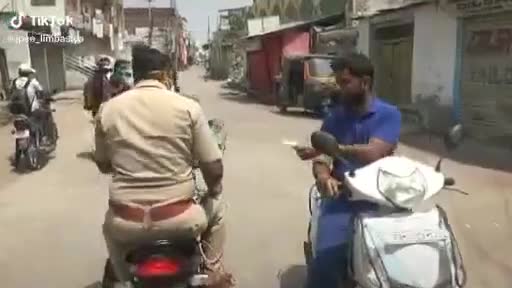 #कोराेना #काल में #टोंक #व #निवाई #पुलिस अपना कर्त्तव्य निभाते हुए #tonk #newai #आमआदमीकीआवाज#LeKhRAjkasana#