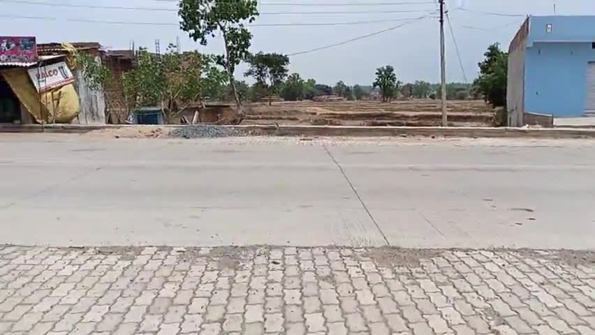 राष्ट्रीय राजमार्ग-130 अम्बिकापुर से बिलासपुर मुख्यमार्ग में 20 वें दिन भी छाई रही सन्नाटा,दुकानें रही बंद#लॉक_डाउन