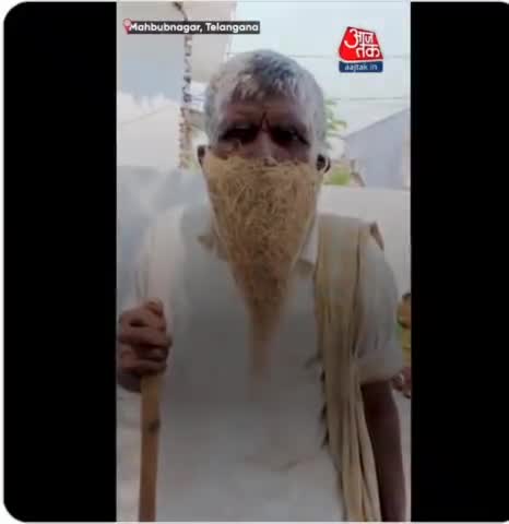 कभी देखा है ऐसा अनोखा मास्क?
 #vertical#कवि19#facemask#re