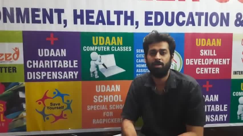 कोरोना फ़ूड एवम दवा हेल्प लाइन 
कोरोना ग्रस्त परिवार निशुल्क भोजन हेतु संपर्क करे । #drbjdesai, #corona, #ajaysinghal #udaan