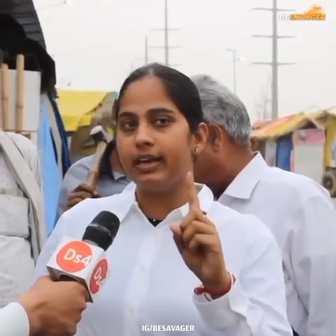 ये  है मोदी जी  की दुनिया में सबसे बड़ी फैन 
इससे अच्छी तारीफ ना कभी किसी ने की है और 
ना कोई कर सकता है
#ModiHaiToMumkinHai #Modi #politicallycorrect