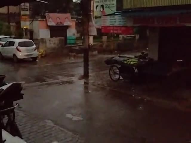 मेरठ में मानसून की दस्तक
#meerut #public #viral #mansun #publicapp #covid