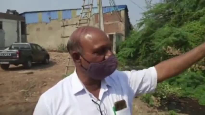 बडखल एक्सटेंशन इलाके में खुलेआम हो रही है बिजली चोरी बिजलीकर्मी कहते हैं ये पुलिस का काम #bad क्या पुलिस रोकेगी