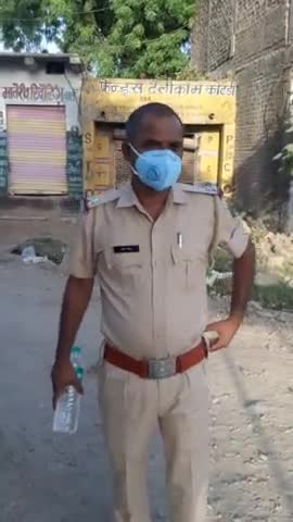 कोटडी पुलिस चौकी द्वारा आज कोटडी गांव में कोविड-19 की पालना करवाते हुए रास्ते बंद कर दिए गांव के#आपकी सुरक्षा आपका ही बच
