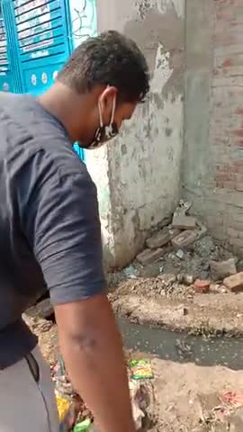 मुज़फ्फरनगर: gay kiss Safai Megan pradhan ki Tara se#यूपी_कोरोना #muzaffarnagar