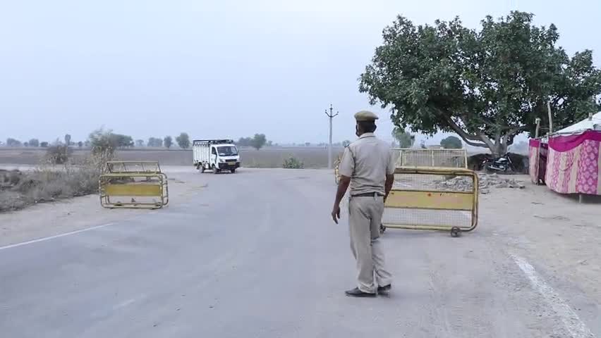 टिब्बी: तलवाड़ा झील में रेड अलर्ट, जन अनुशासन लॉकडाउन के तहत हरियाणा सीमा पर बढ़ाई चौकसी#news#trendingन्यूज