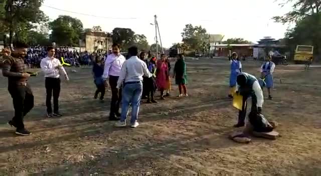 #Boomerang #Training #Workshop With #School #Students In M.P, Their Interest And Energy Was #Overwhelming.. 🇮🇳