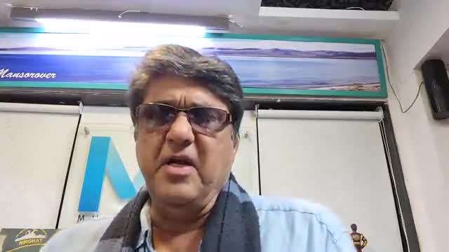 आप सब के दुआओ से मैं बिल्कुल स्वस्थ हूँ, सुरक्षित हूँ ना ही मुझे कॅरोना हुआ है पर मैं ठीक हूं मौत #अफवाह  हैं