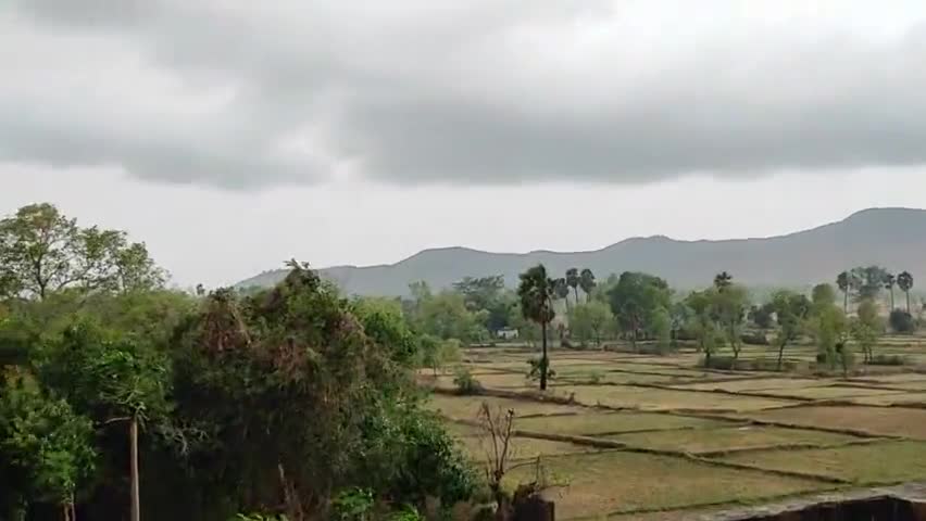 गोविंदपुर: गोविंदपुर मे आई तेज़ #आँधी