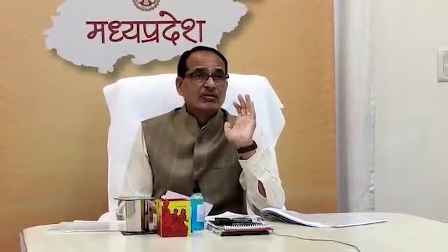 भोपाल-ब्लैक फंगस को लेकर शिवराज सरकार अलर्ट।
आपात बैठक की,अमेरिका से जुड़े डॉक्टर।
#corona2021 #lockdown2