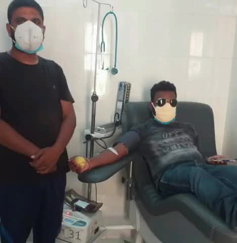 #पहले करें रक्त दान फिर ले वैक्सीन