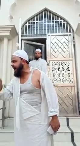 Gorakhpur ke emam ke sath jo huwa uske baad me kya khaha emam ne?
#gorakhpur
#shahjanwa