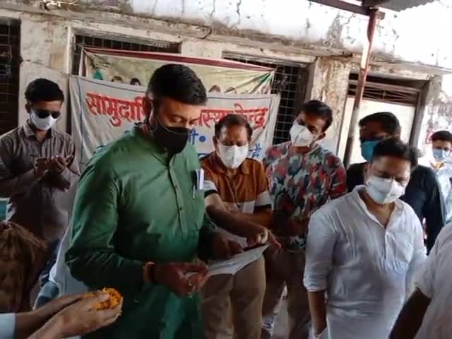 कृषि खाद बीज दवा विक्रेता संघ ने प्रभारी मंत्री को ज्ञापन सौंपकर विभिन्न समस्याओं से अवगत कराया #गंधवानी #धार