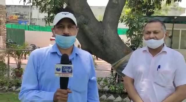 करनाल: कोरोना को लेकर व्यवस्थाओं, सेनेटाइजेशन इत्यादि पर विचार रखते हुए।#karnal #Nilokheri  #punjabkesari #haryana #लॉकडाउन