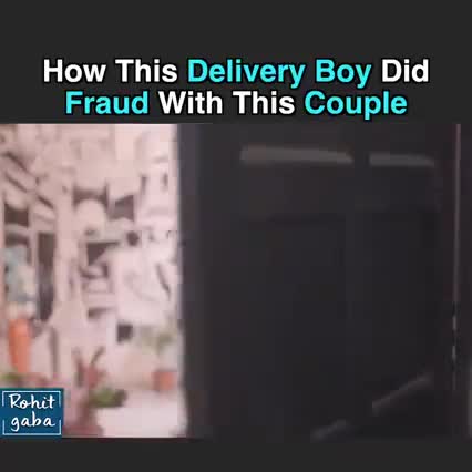 How this Delivery boy did fraud with this couple.#fraud#gift