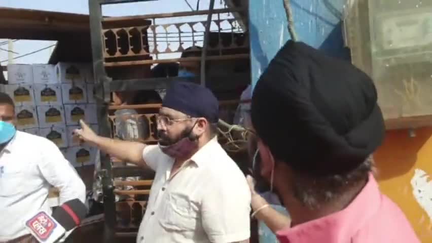 शराब कारोबारी ने #CIA  पर लगाया गंभीर आरोप
पुलिस की फिर हुई फ़जीहत