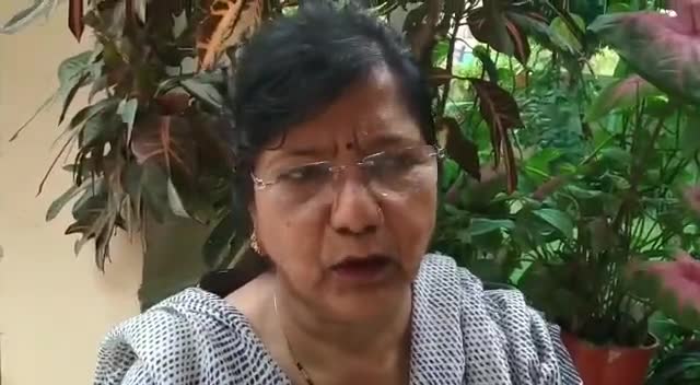 *पूर्व मंत्री रंजना बघेल ने शाहपुरा में महिला की आत्महत्या मामले की जांच कर कार्रवाई की मांग की* #गंधवानी #कुक्षी #धार