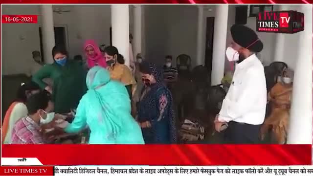 बद्दी: #baddi vaccine center logo me vaccine ko lekar dikha kaafi utsah