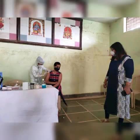 कोलारस अग्रवाल धर्मशाला में 18 + व्यक्तियों को कोविड-19 लगना हुआ प्रारंभ #vaccineshortage  #vaccine