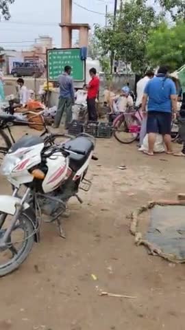 हापुड़: modinagar sabji Mandi hapur road #abp_न्यूज़ #aajatak #abp_न्यूज_चैनल #deepakbaij #ram807257 #amit08529 #lokesh409.ls