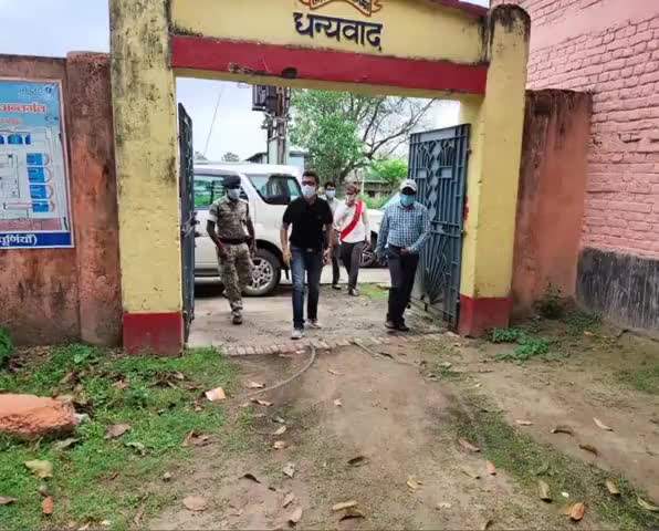 #पूर्णिया DM राहुल कुमार के द्वारा कसबा प्रखंड अंतर्गत सामुदायिक किचेन का किया गया निरीक्षण 
#covid19update #purnea