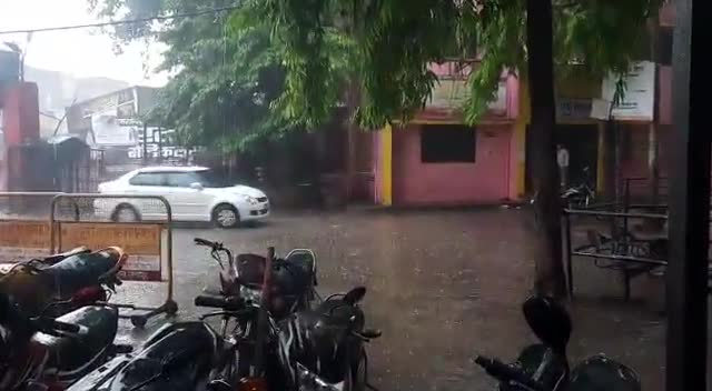 जिला सीतापुर जमकर आज बारिश हुई ...#sitapur #चक्रवात_ताउते