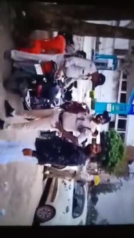 #viral #katninews #newsdekho  कटनी माधव नगर में वाहन चेकिंग अभियान कटनी न्यूज से जुड़े अपडेटके लिए हमारे चैनल को फॉलोकरे