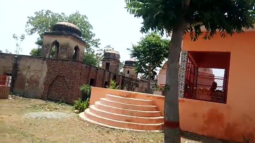 लोहारू-  400 वर्ष पुराना प्राचीन गोगा जी का आस्था का प्रतिक पत्थर को तौड़ा गया। लोहारू प्रशासन कार्यवाही करें।#गोगा जी