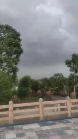 सीकर में आया भयानक तूफान और हल्की बारिश 😱 #livekhabartv #newsnation_team #toofan #rain #barish #sikarlive