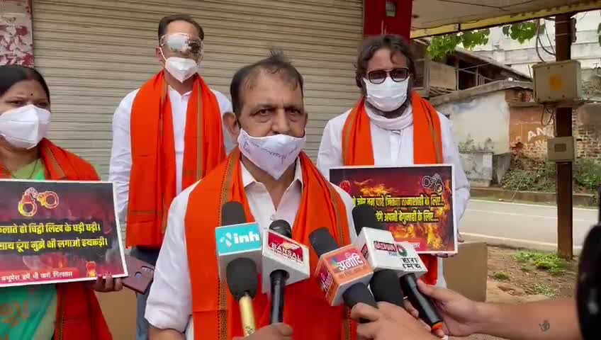 डॉ रमन सिर्फ नाम नहीं,
छत्तीसगढ़ की आन बान शान है!
#मैं_भी_हूँ_डॉ_रमन