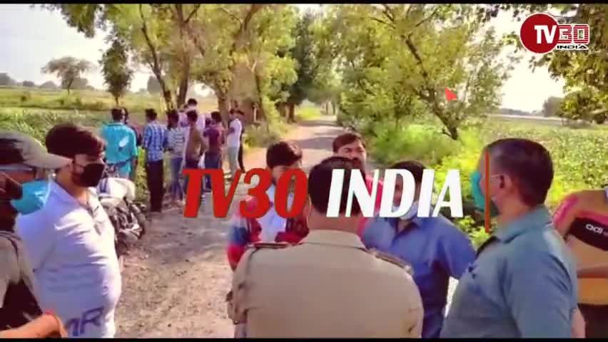 हाथरस के सहपऊ क्षेत्र में बाइक सवार बदमाशों ने की लाखों की लूट , पुलिस जांच में जुटी
#tv30india #latestnews