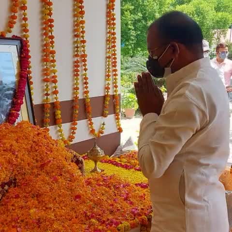 #शत_शत_नमन व #विनम्र_श्रद्धांजलि
पूर्व मंत्री स्व0 यशपाल चौधरी जी की तेरवहीँ कार्यक्रम में..
बेलवामोती धौरहरा